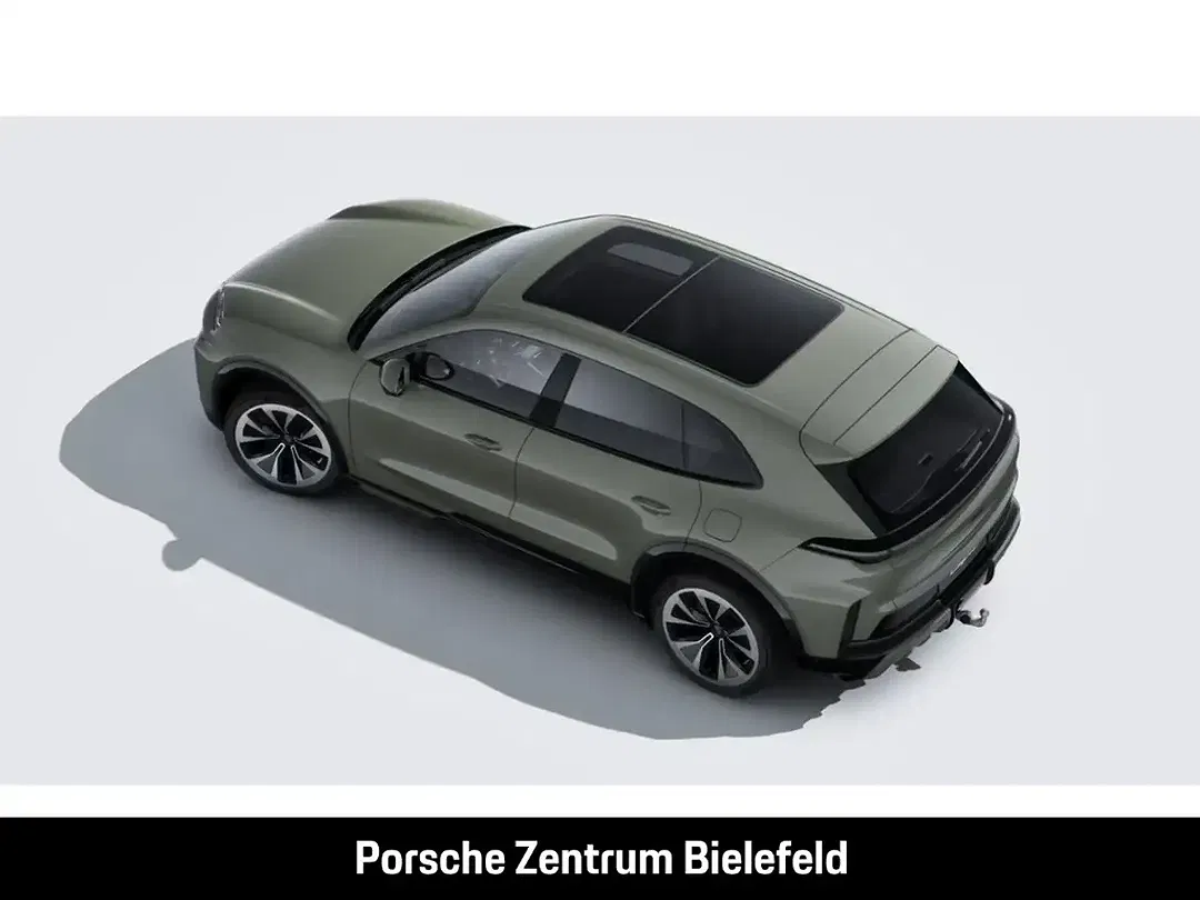 Porsche Cayenne EV Turbo - Thumbnail 5