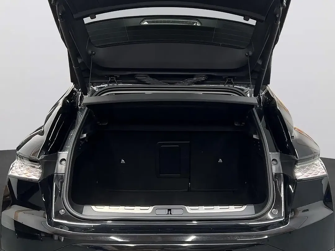DS Automobiles DS 4 - Thumbnail 5