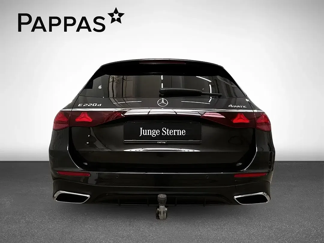 Mercedes-Benz E 220 4MATIC AMG Line Advanced Plus - Thumbnail 4