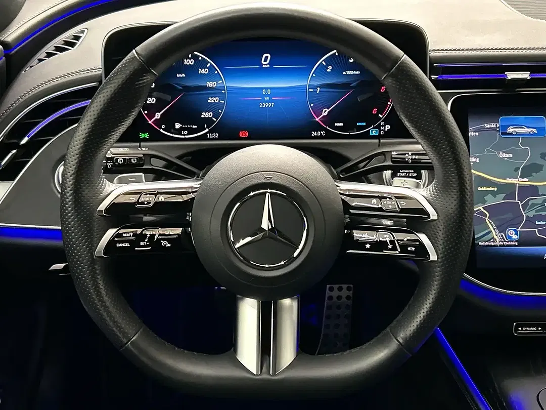 Mercedes-Benz E 220 4MATIC AMG Line Advanced Plus - Thumbnail 8
