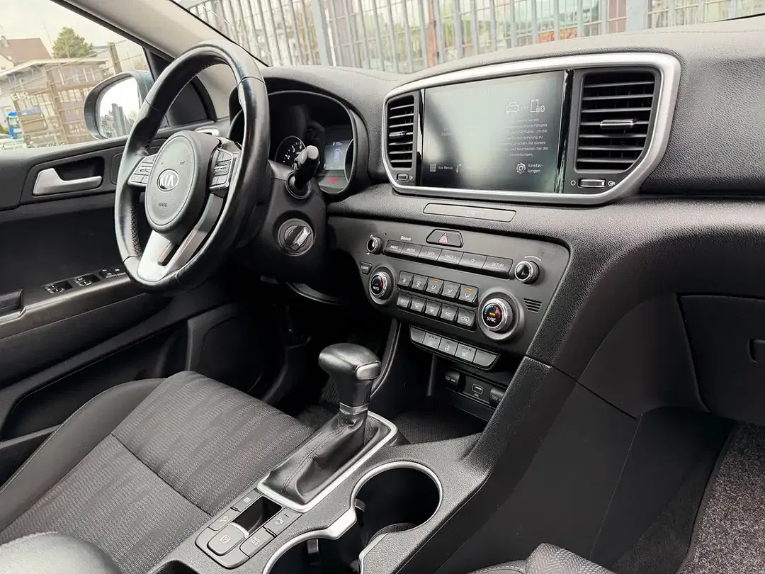 Kia Sportage AMT Edition - Thumbnail 6