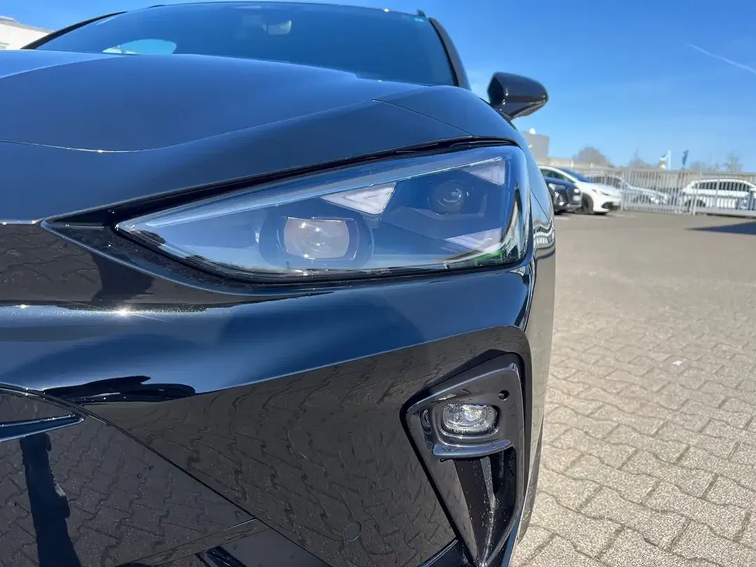 CUPRA Leon VZ Sportstourer Edition - Thumbnail 4
