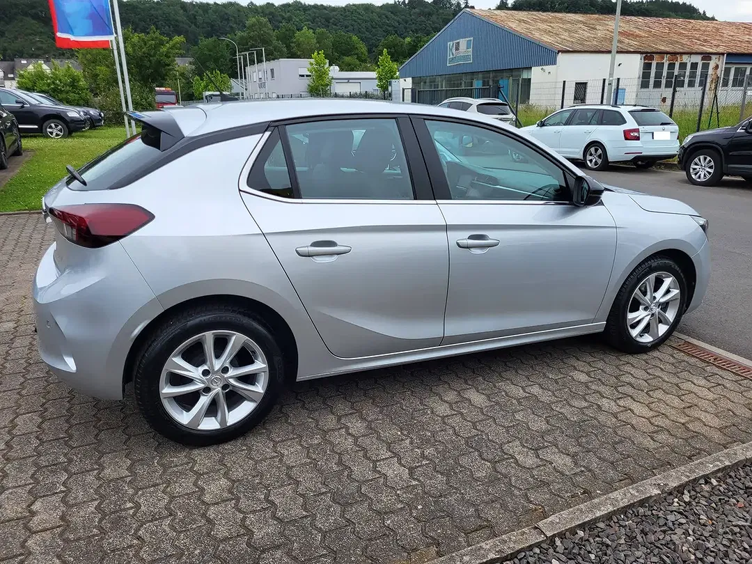 Opel Corsa Elegance - Thumbnail 3