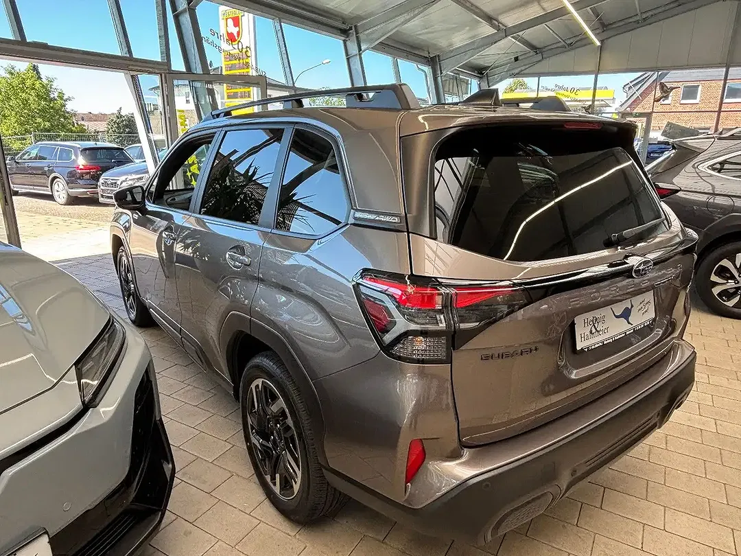 Subaru Forester 100kW 2.0 AWD Exclusive - Thumbnail 3