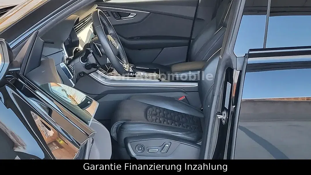 Audi RS Q8 4.0 TFSI quattro Matrix LED - Thumbnail 13