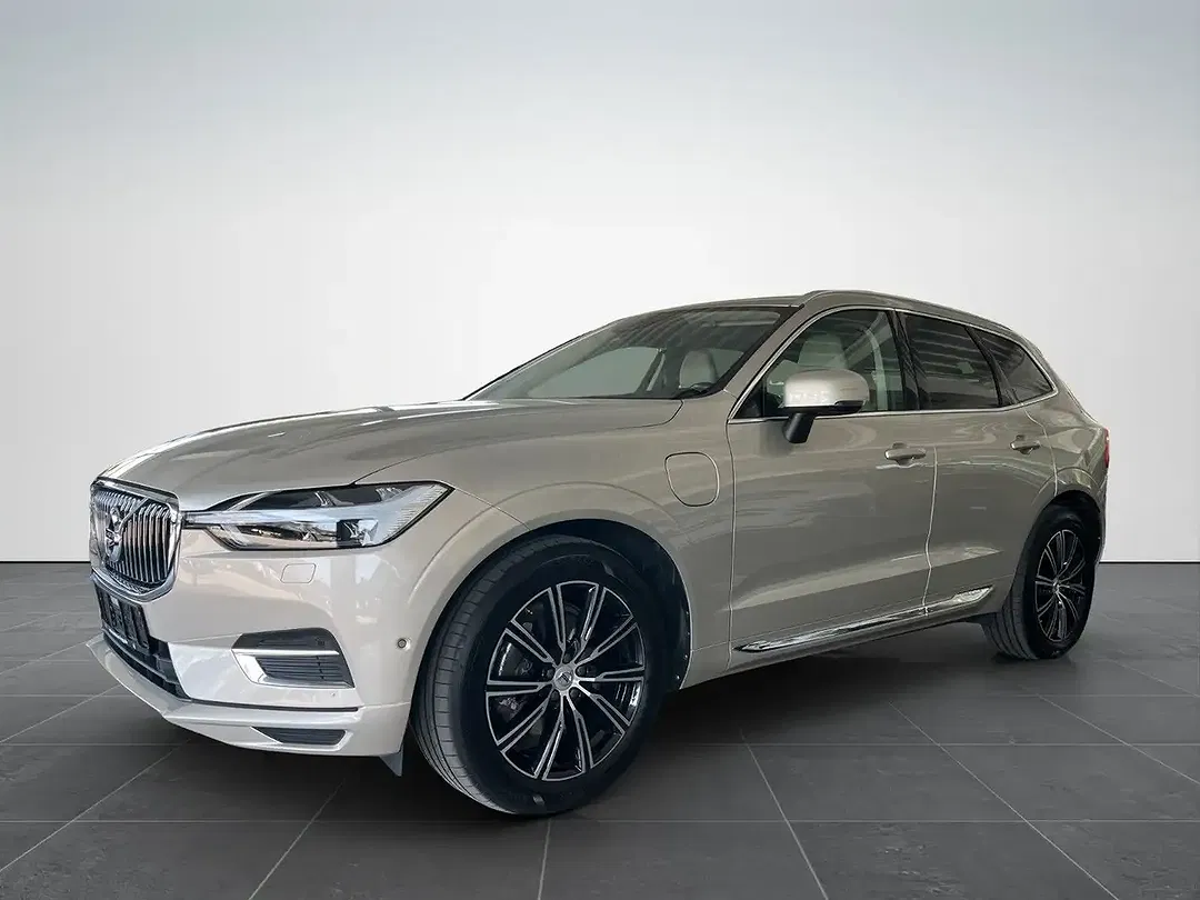 Volvo XC60 T8 AWD Inscription - foto 1