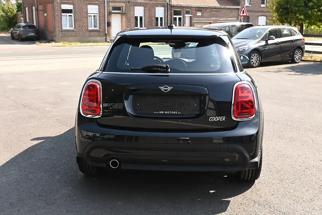 MINI Cooper - Thumbnail 4
