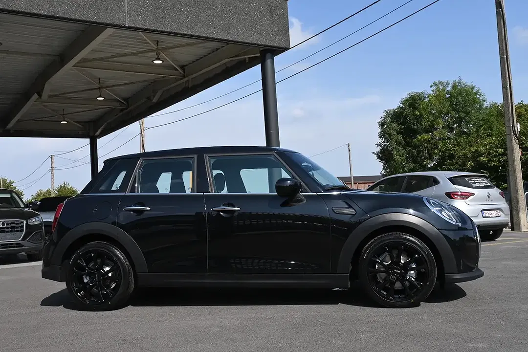 MINI Cooper - Thumbnail 5
