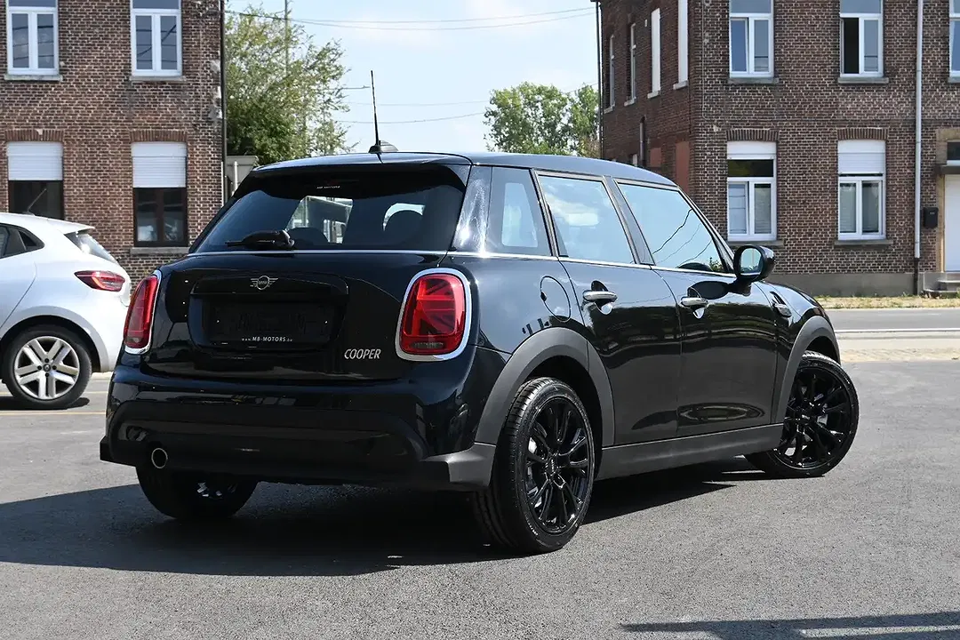 MINI Cooper - Thumbnail 9
