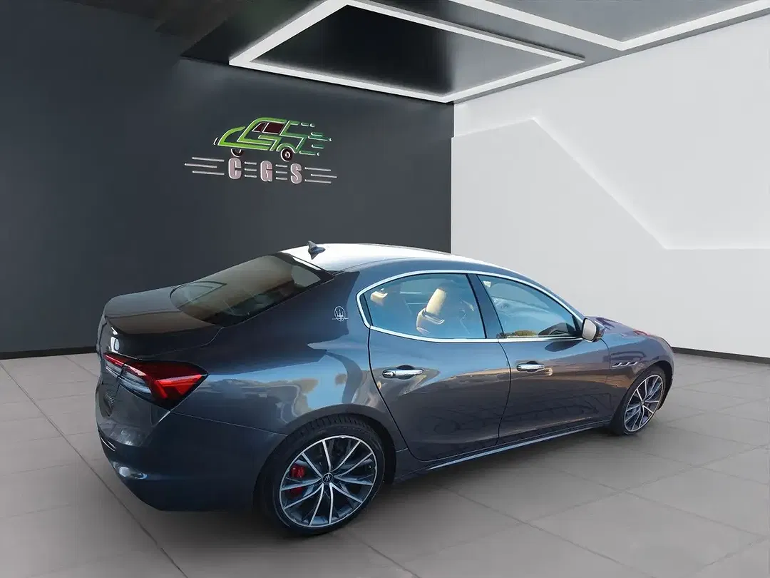 Maserati Ghibli 3.0 V6 S GranSport - Thumbnail 8