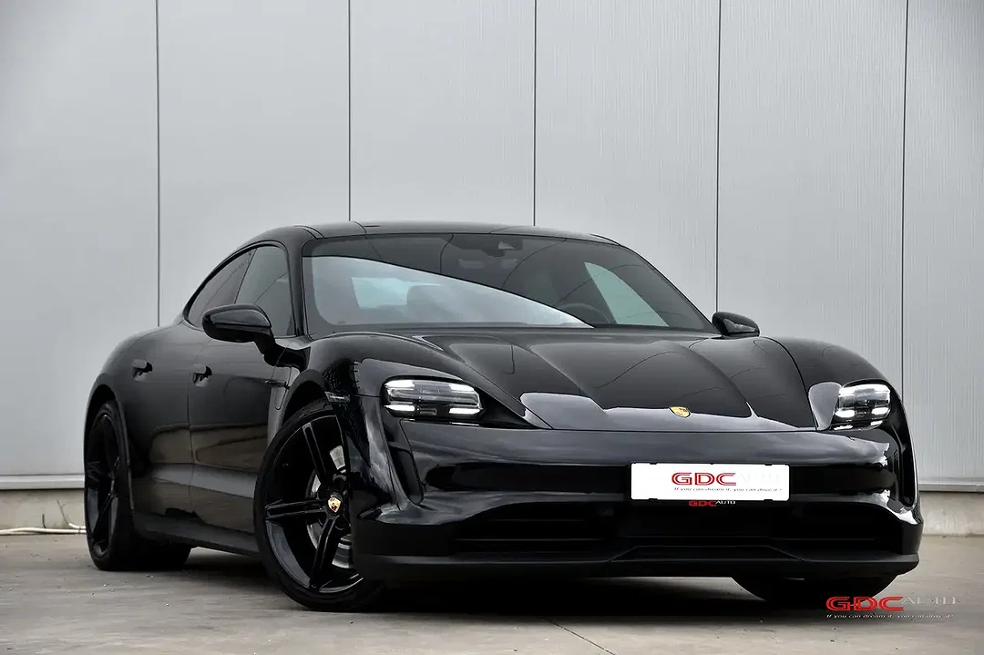 Porsche Taycan - Afbeelding 1