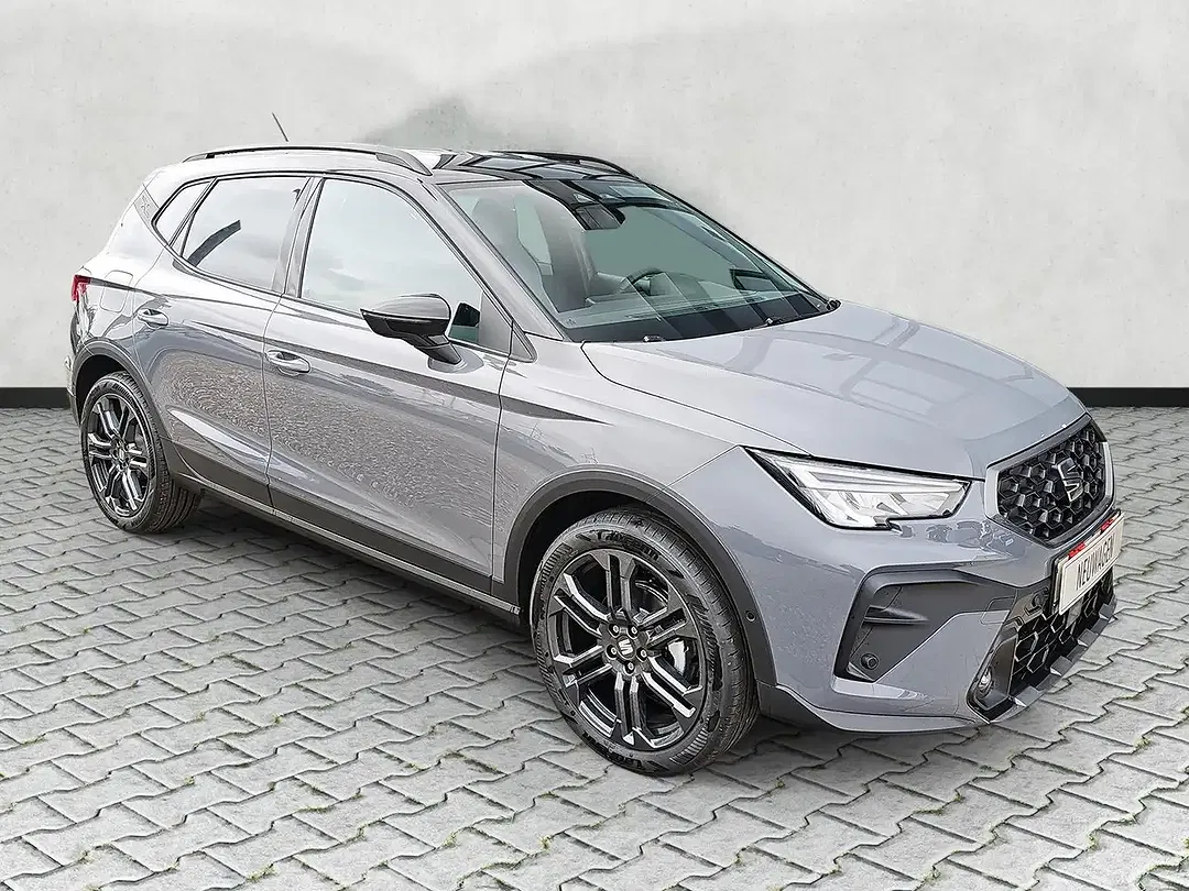 SEAT Arona 1.5 TSI DSG FR - Thumbnail 1
