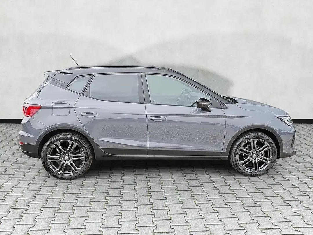 SEAT Arona 1.5 TSI DSG FR - Thumbnail 8