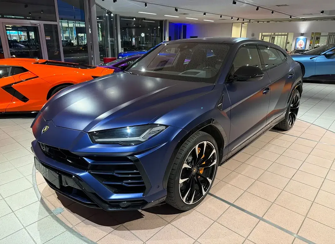 Lamborghini Urus - Thumbnail 6