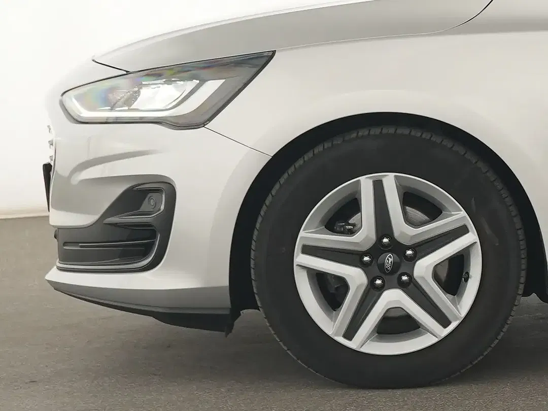 Ford Focus Cool & Connect - Thumbnail 11