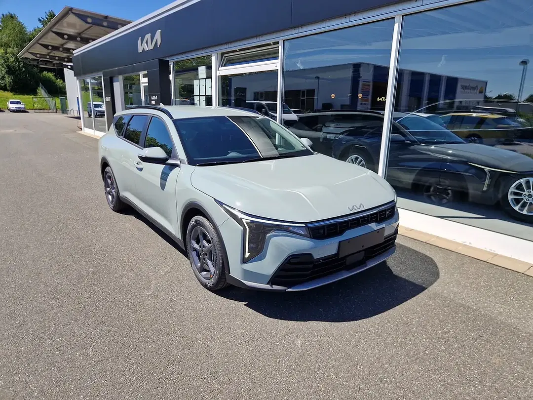 Kia K4 1.6 T-GDI DCT Vision Comfort - Thumbnail 3