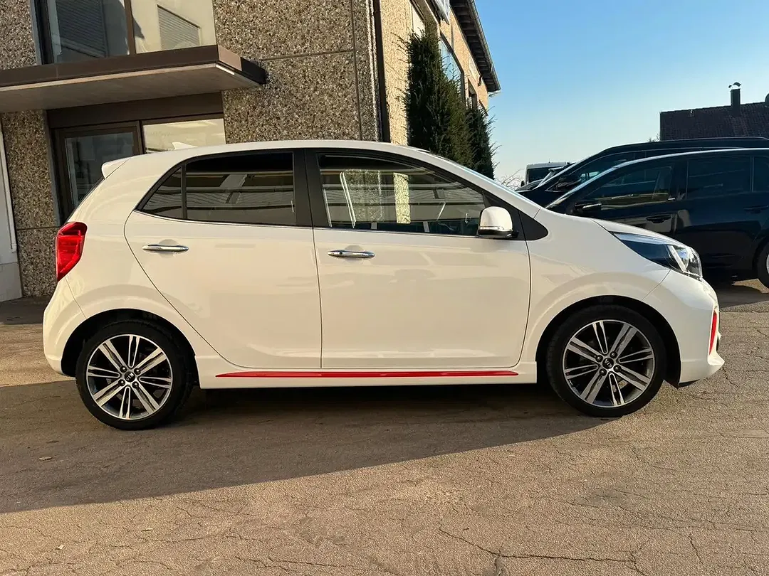 Kia Picanto GT-Line - Thumbnail 4