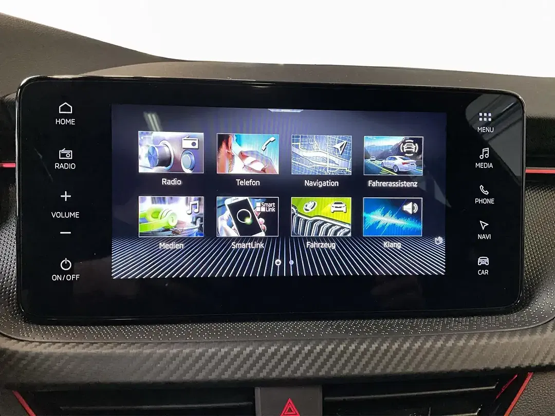 Skoda Kamiq DSG - Thumbnail 13