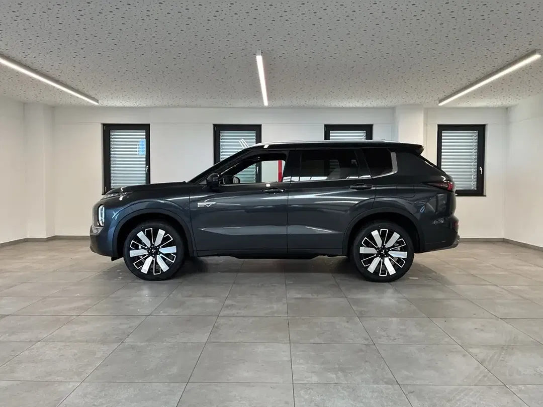 Mitsubishi Outlander 2.4 PHEV Diamant Top - foto 2