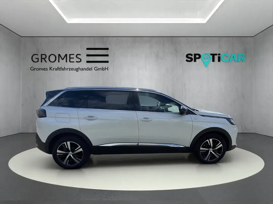 Peugeot 5008 136 Hybrid GT - foto 2