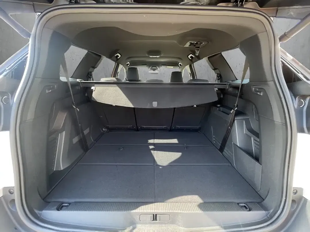 Peugeot 5008 136 Hybrid GT - Thumbnail 7
