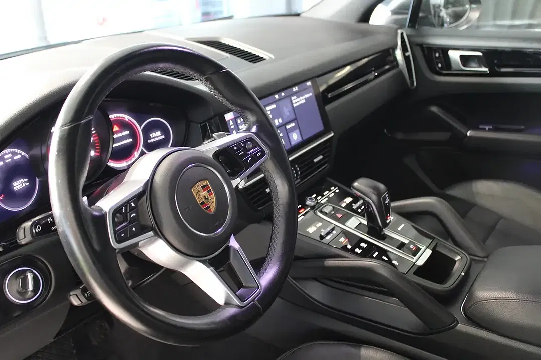 Porsche Cayenne S Turbo - Thumbnail 14