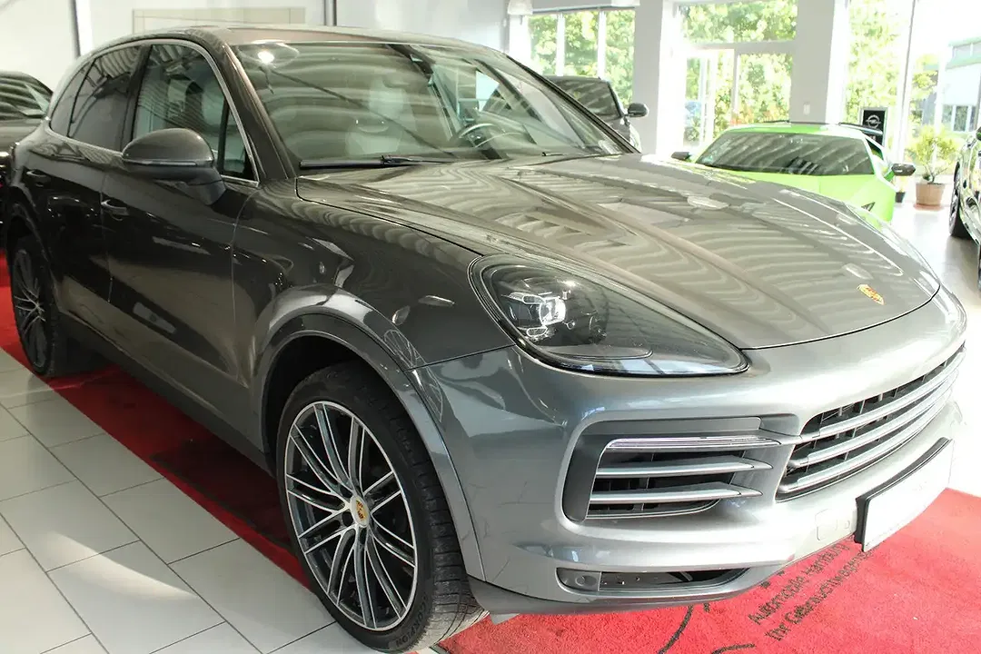 Porsche Cayenne S Turbo - Thumbnail 8