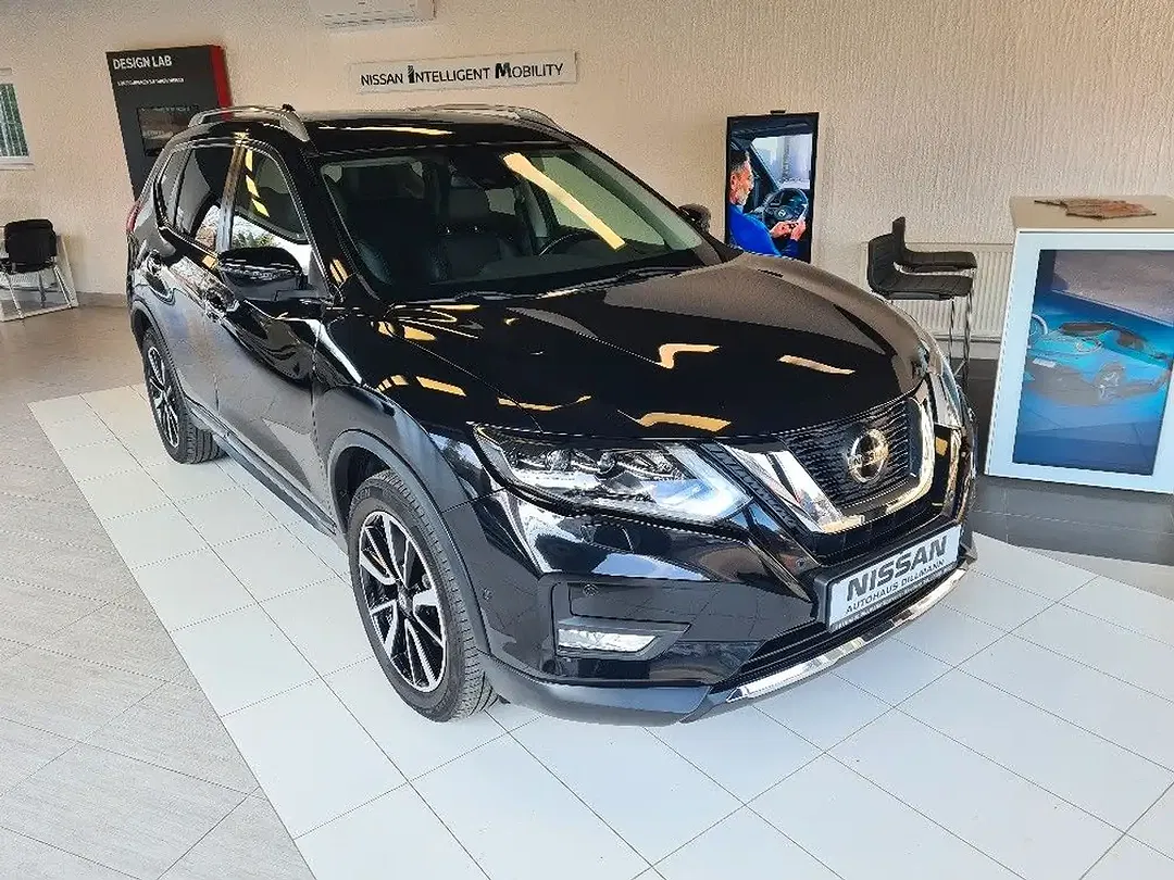 Nissan X-Trail 4x4 Tekna - Thumbnail 4