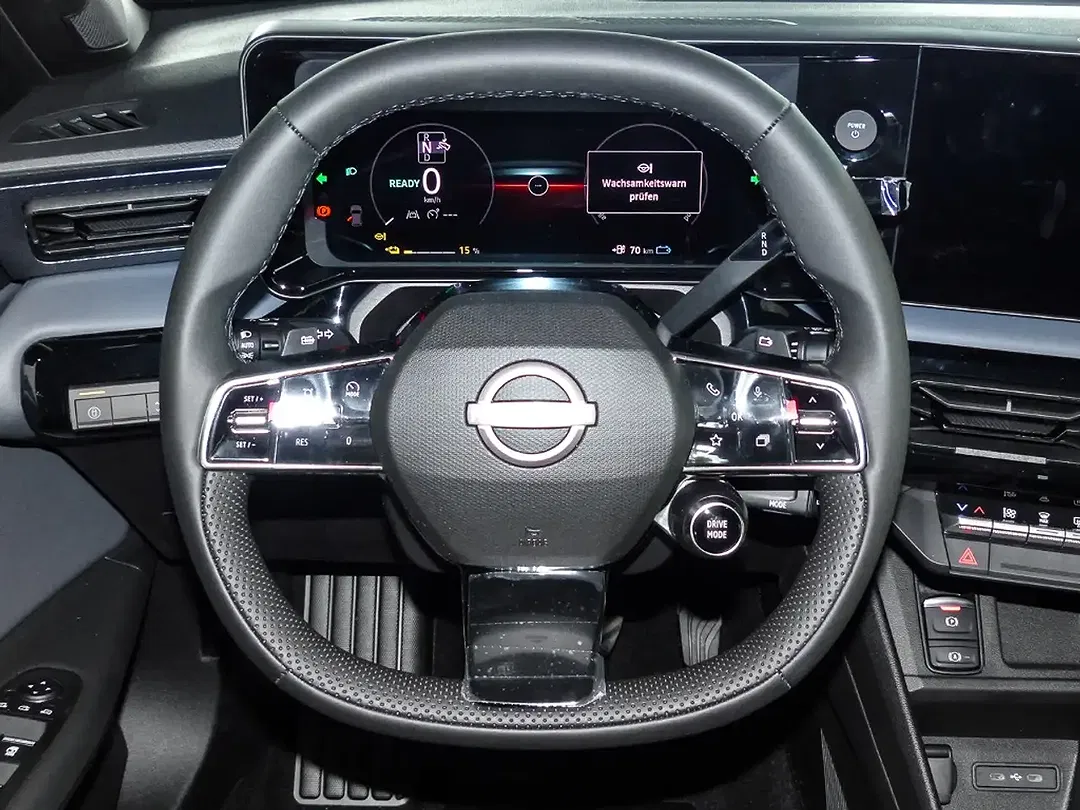 Nissan Micra Evolve - Thumbnail 8