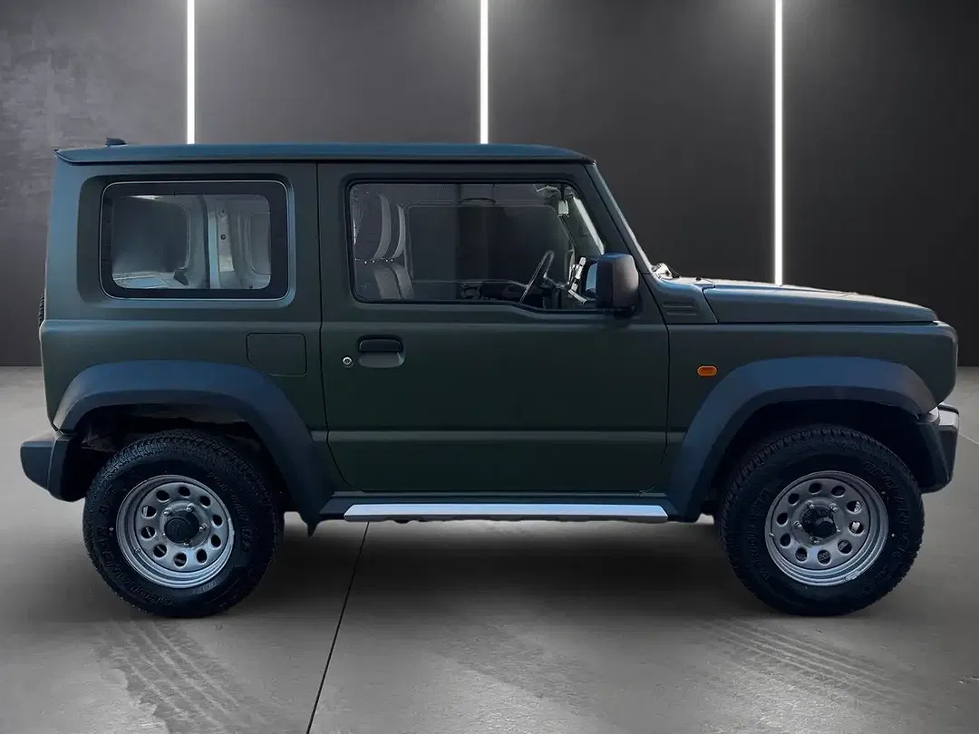 Suzuki Jimny Comfort - Thumbnail 3