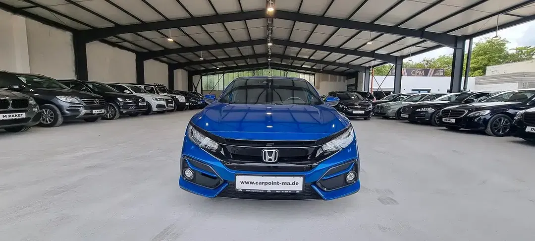 Honda Civic - Thumbnail 3