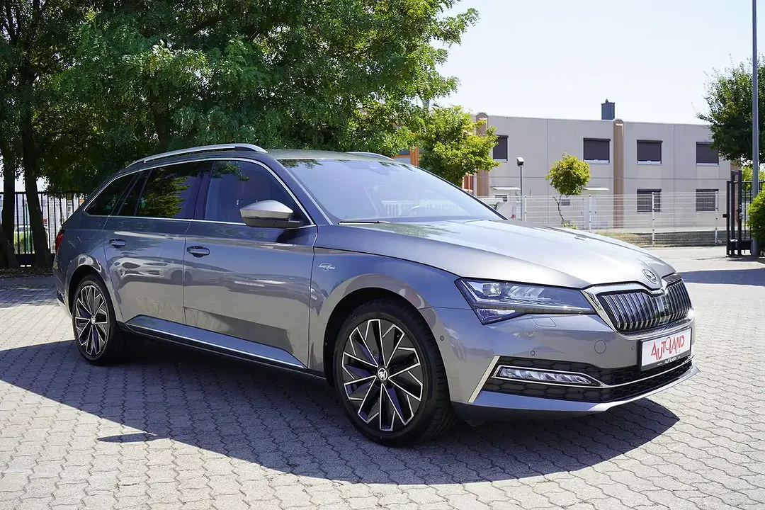 Skoda Superb 1.4 TSI iV DSG Combi L&K - Afbeelding 1
