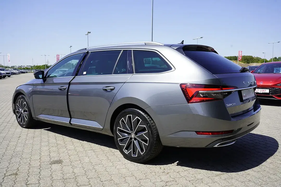 Skoda Superb 1.4 TSI iV DSG Combi L&K - Thumbnail 4