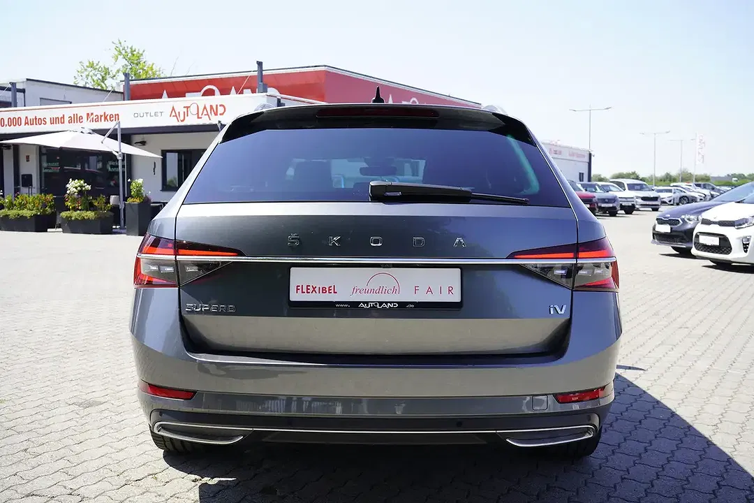 Skoda Superb 1.4 TSI iV DSG Combi L&K - Thumbnail 5