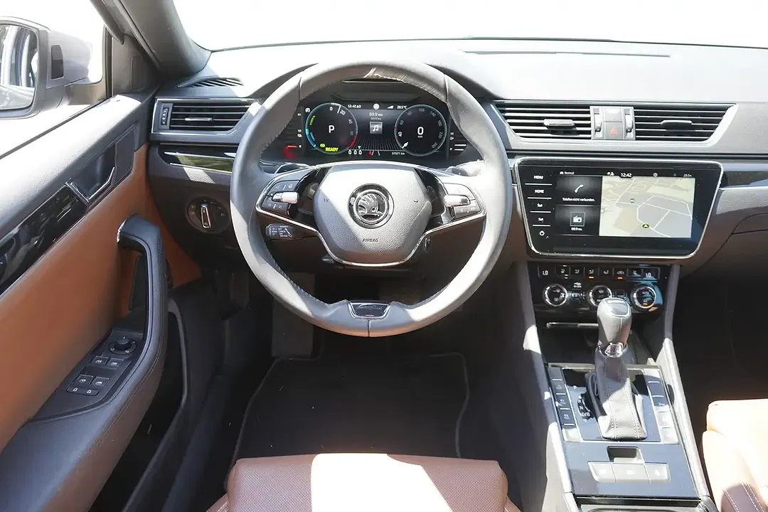 Skoda Superb 1.4 TSI iV DSG Combi L&K - Thumbnail 8