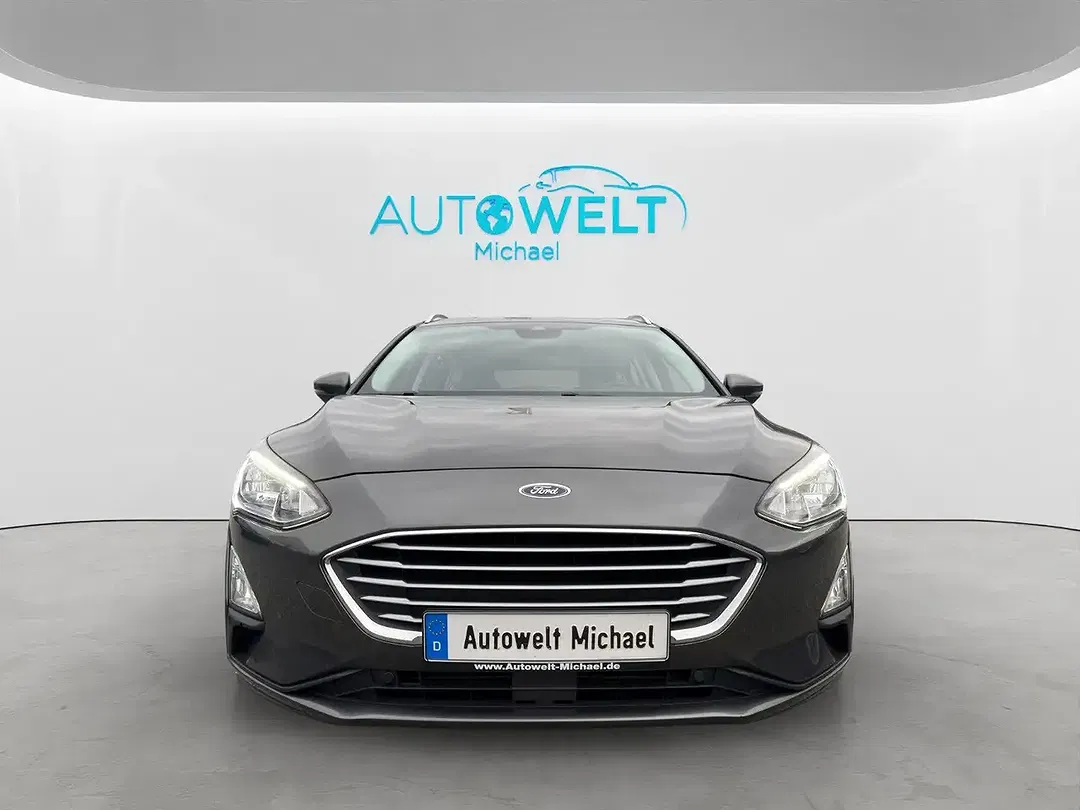 Ford Focus 1.0 - foto 2