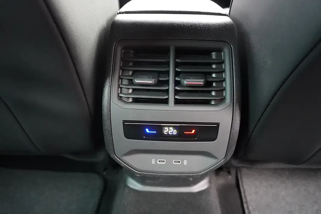 CUPRA Leon 1.5 eTSI Sportstourer - Thumbnail 9