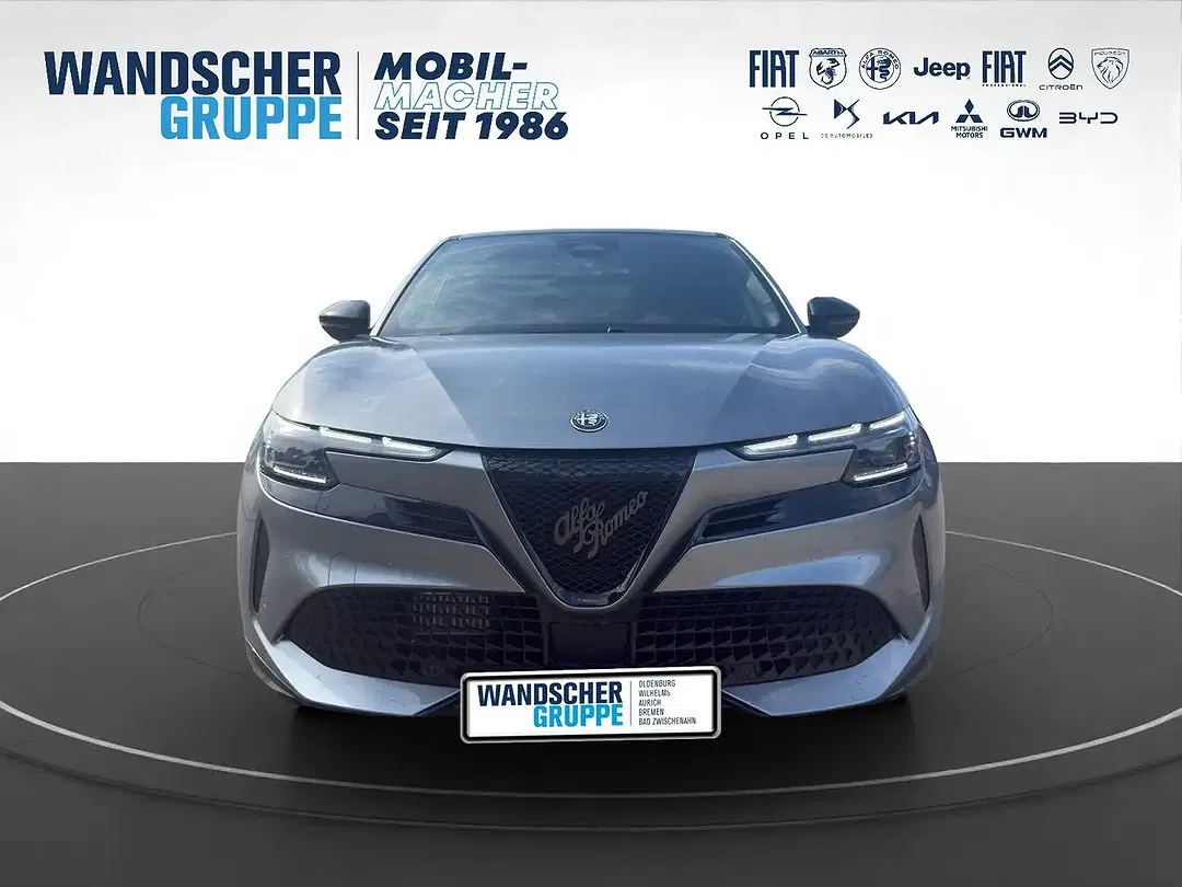Alfa Romeo Junior Ibrida Ti - Thumbnail 8