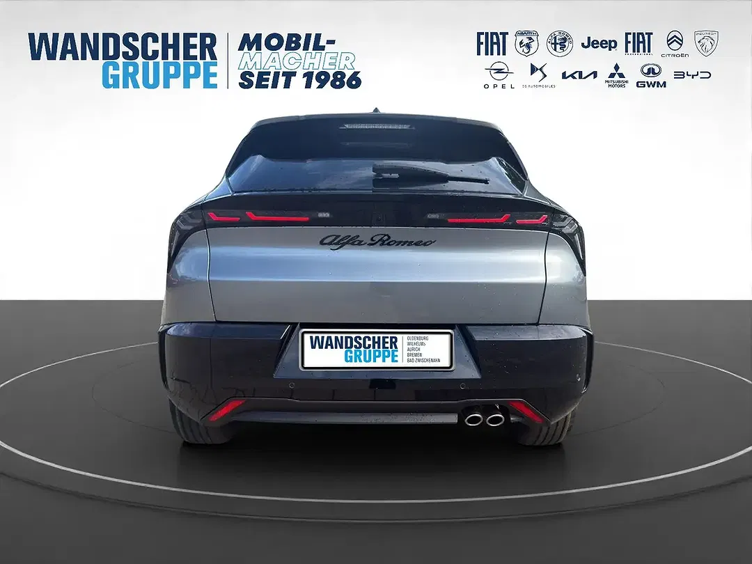 Alfa Romeo Junior Ibrida Ti - Thumbnail 4