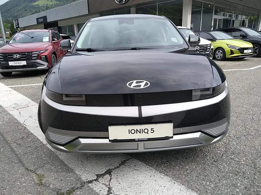 Hyundai IONIQ - Thumbnail 3