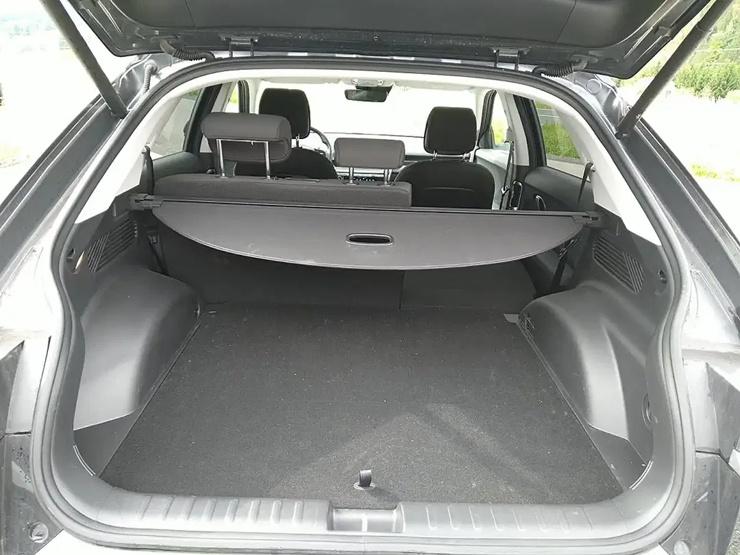 Hyundai IONIQ - Thumbnail 6