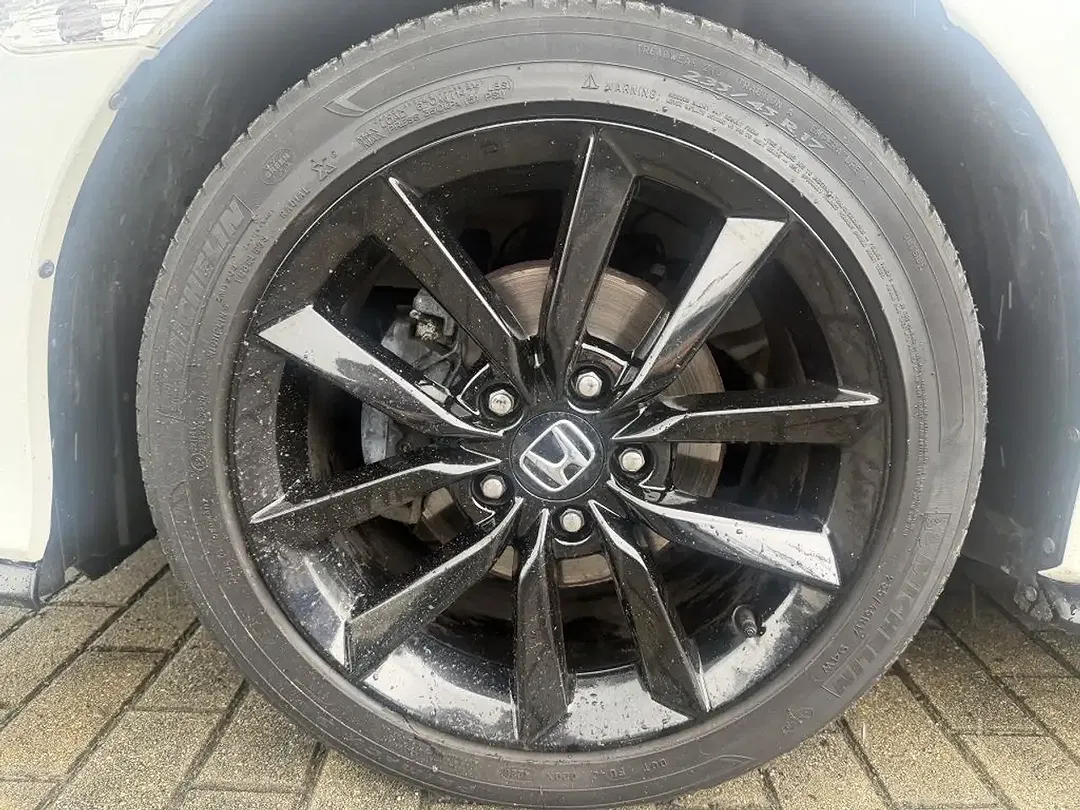Honda Civic 1.0 i-VTEC Turbo Comfort Sport Line - Thumbnail 10