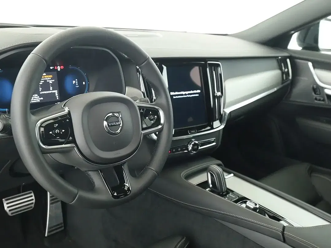 Volvo S90 AWD R-Design - Thumbnail 8