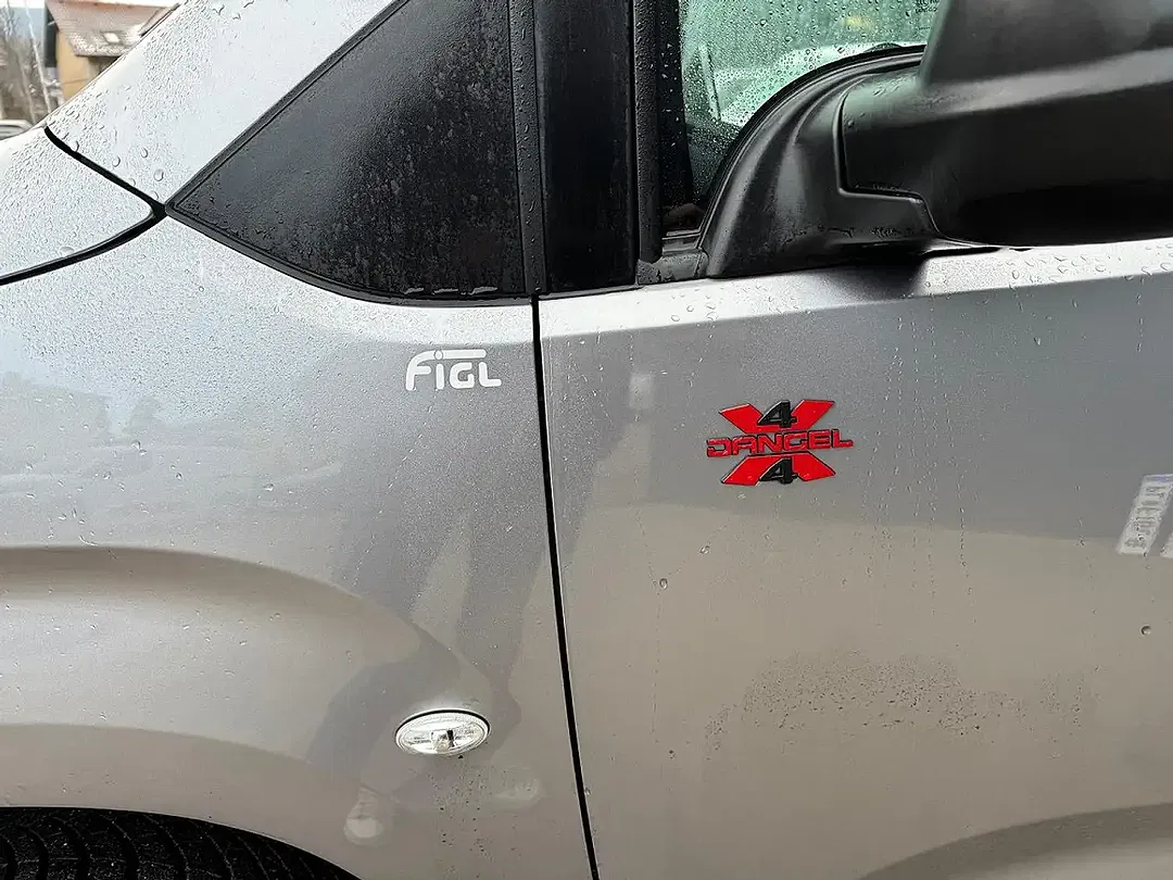 Peugeot Partner BlueHDi 130 4x4 - Thumbnail 4