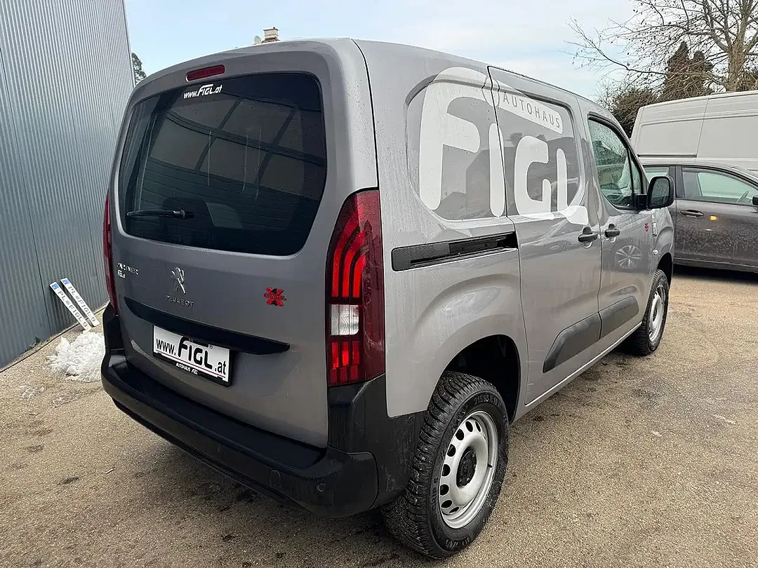 Peugeot Partner BlueHDi 130 4x4 - Thumbnail 7
