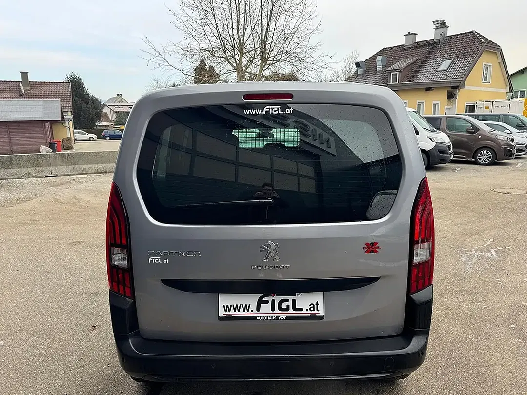 Peugeot Partner BlueHDi 130 4x4 - Thumbnail 9