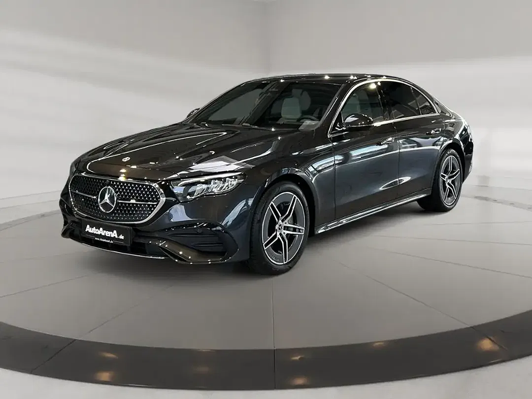 Mercedes-Benz E 200 AUT AMG MBUX - foto 1