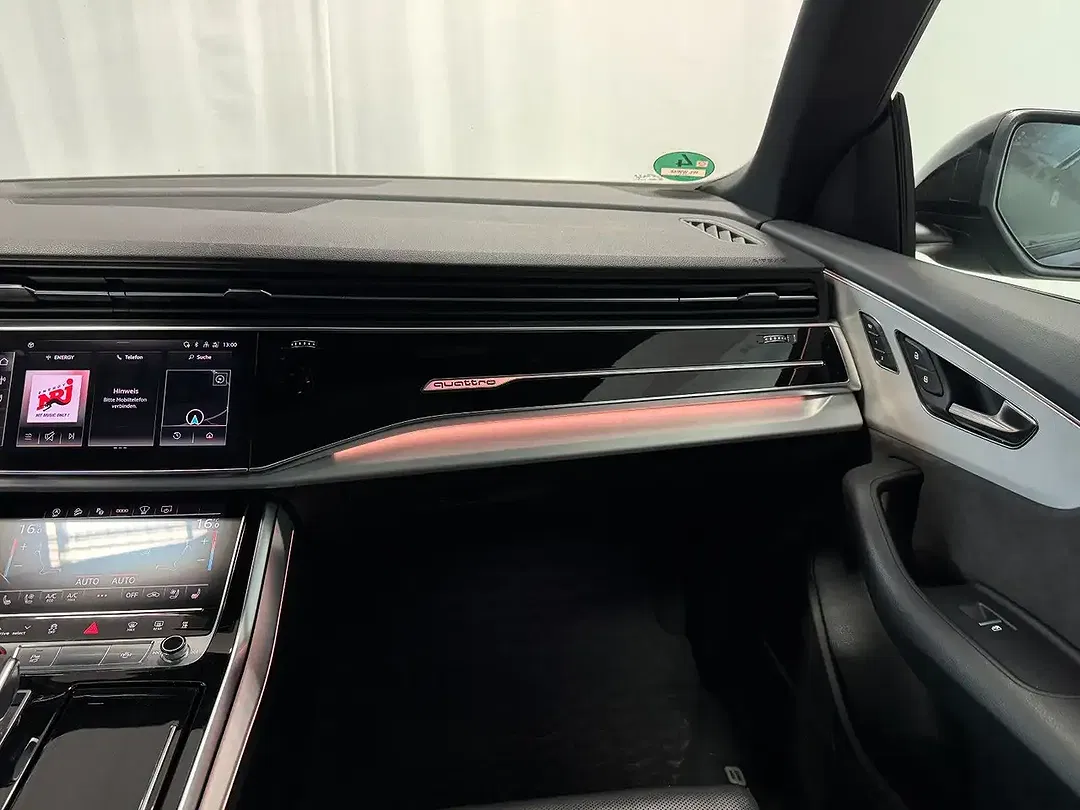 Audi SQ8 4.0 TDI quattro Matrix LED - Thumbnail 24