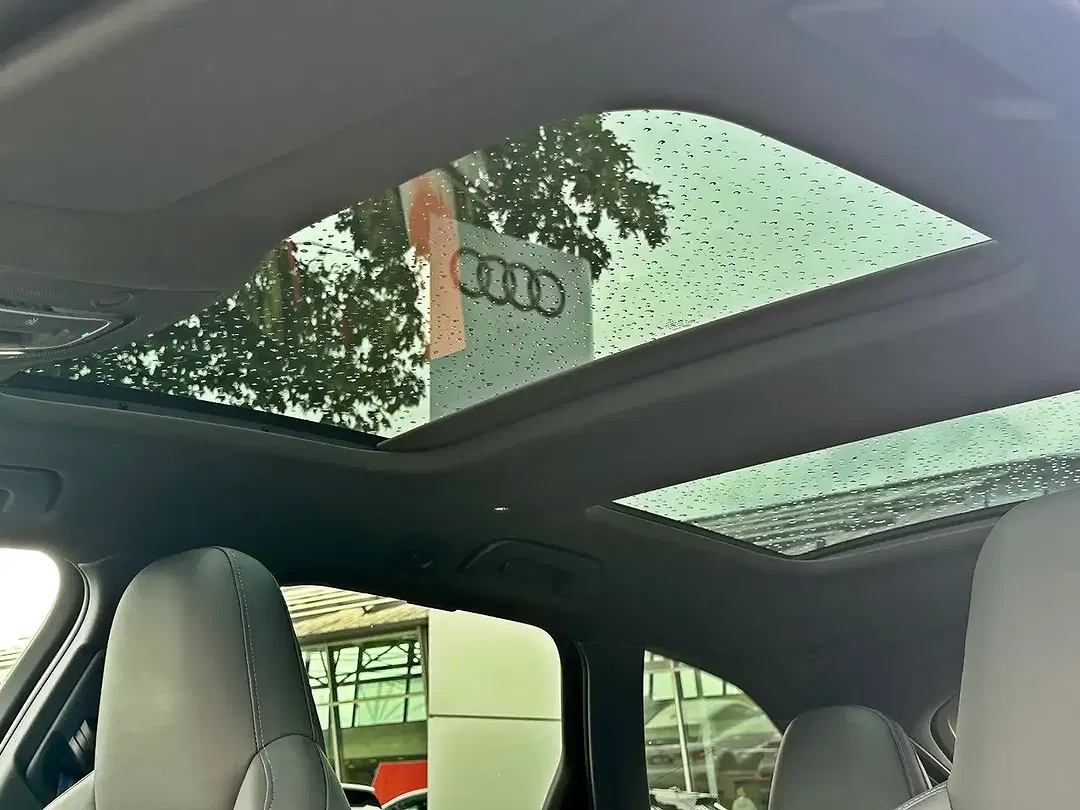 Audi RS6 quattro performance Avant - Thumbnail 13