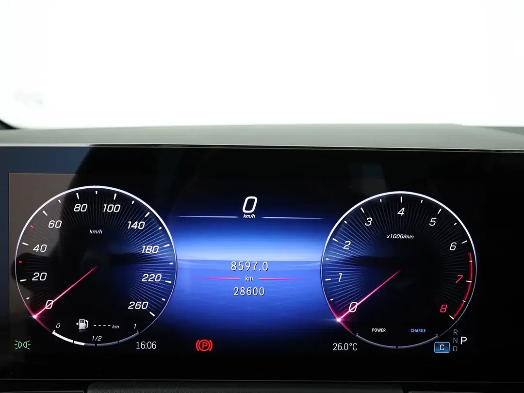 Mercedes-Benz B 220 4MATIC AMG Line - Thumbnail 12